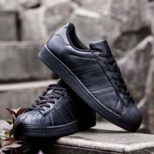 Shop Sneakers Online for Everyday Style and Comfort